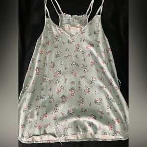 Light green floral tank